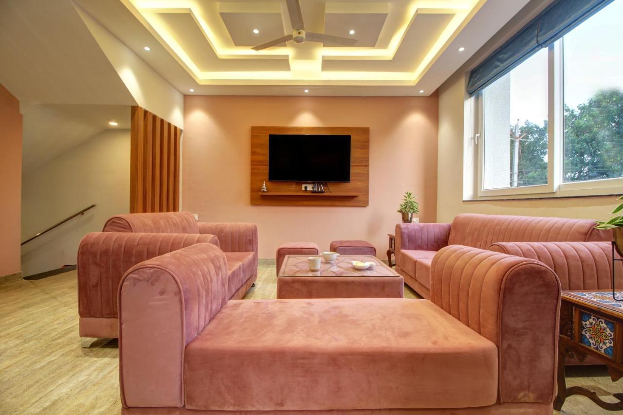 Euphoria Luxury Villa - 5Bhk - Private Pool - Jacuzzi, Baga Zewnętrze zdjęcie