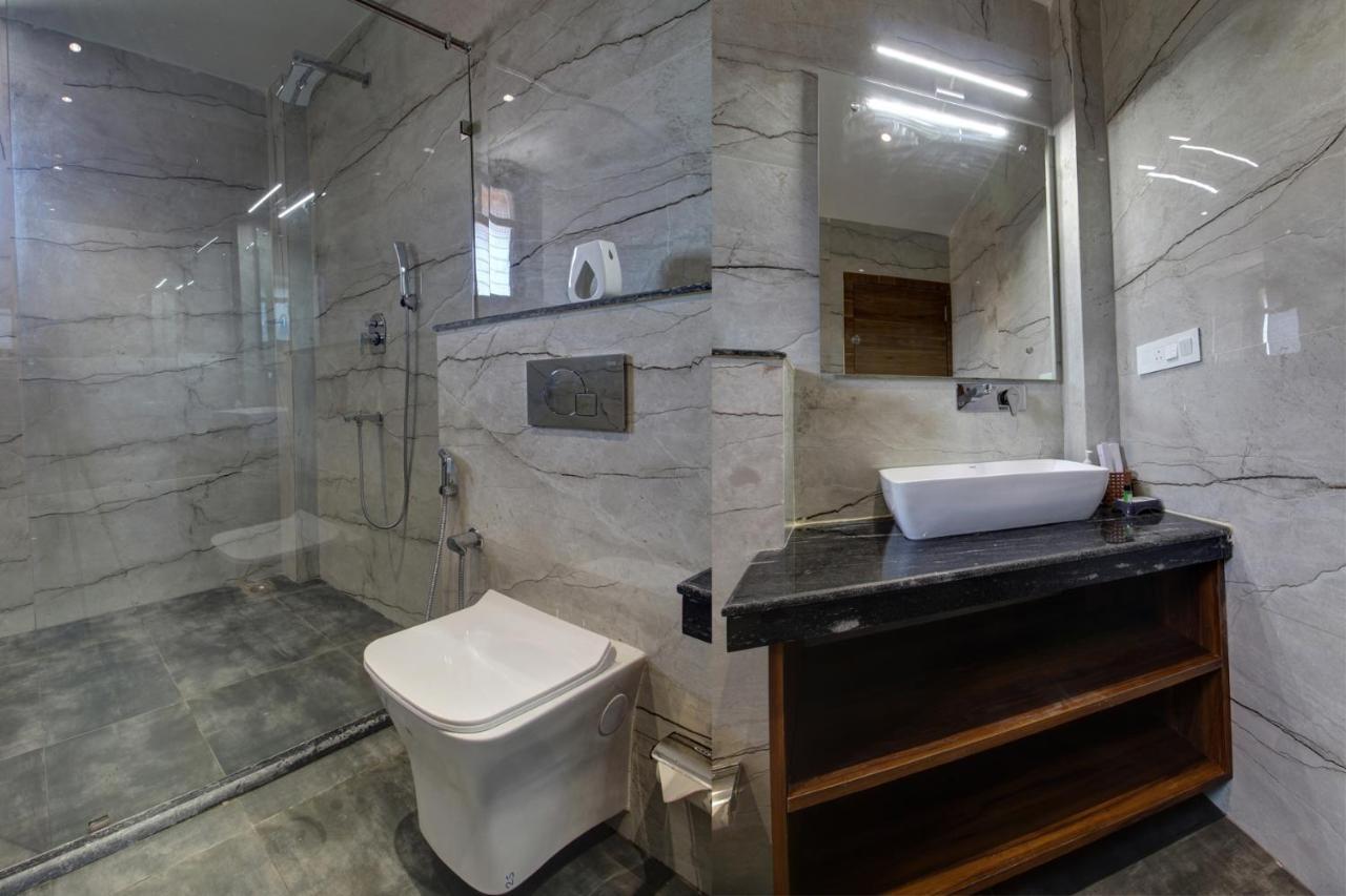 Euphoria Luxury Villa - 5Bhk - Private Pool - Jacuzzi, Baga Zewnętrze zdjęcie